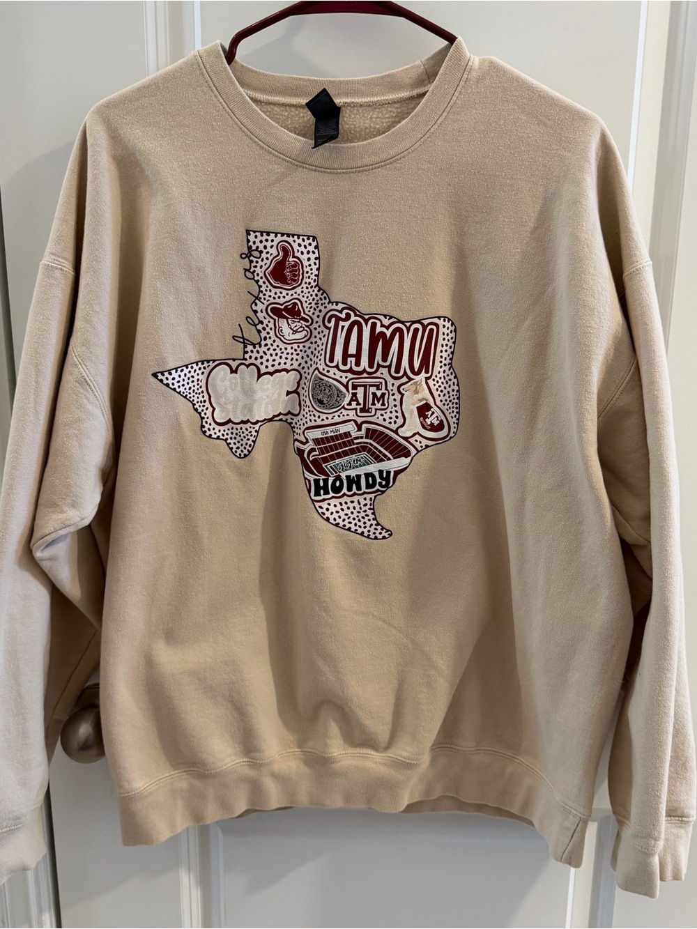 Gildan Beige Crewneck Sweater with Maroon Texas A & M Graphic TAMU